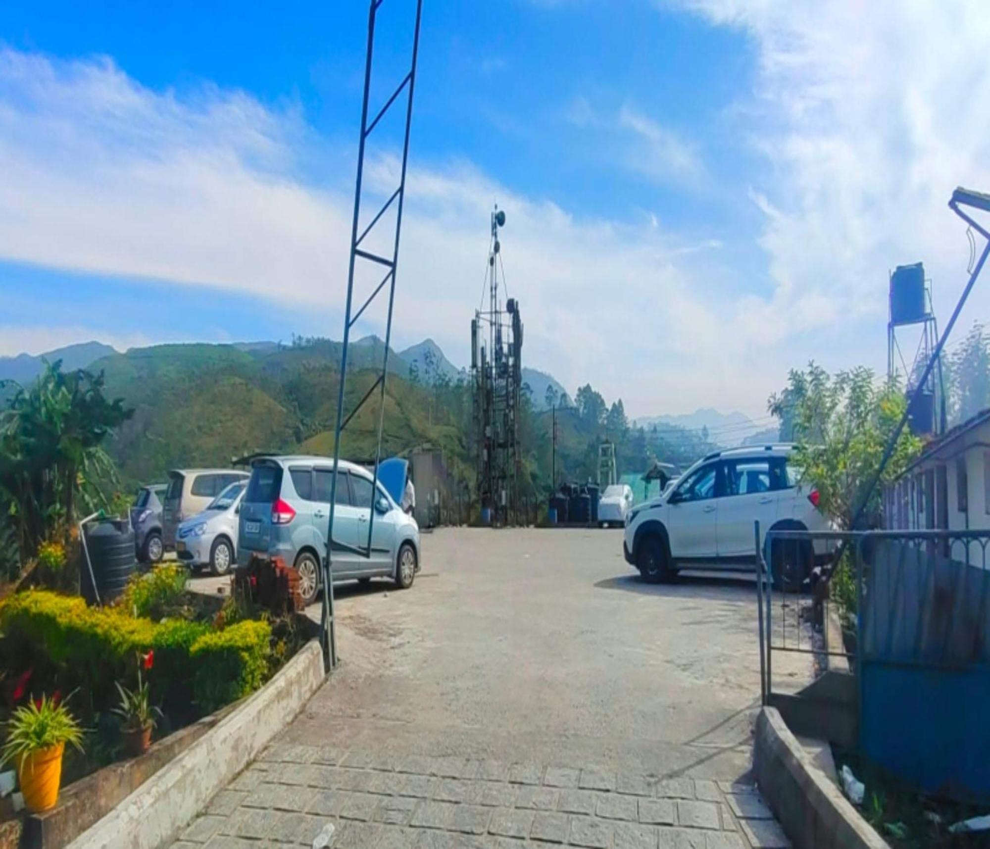 فندق Ac Mist مونار المظهر الخارجي الصورة